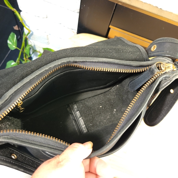 Coach Classic Patricia Leather 9951 Legacy Saddle Bag - Picture 16 of 16